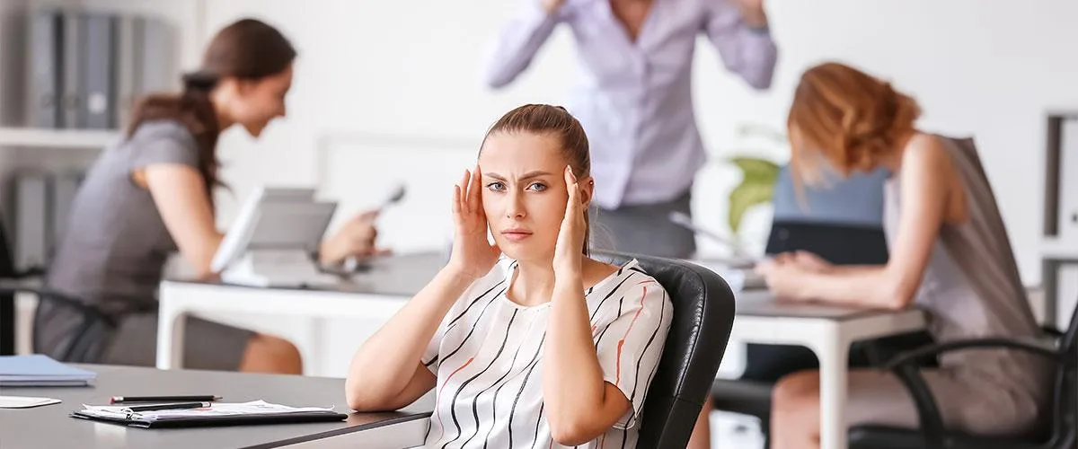 Modern Ofisler Neden Verimsiz? Açık Ofis Yalanı ve Gerçek Çözüm